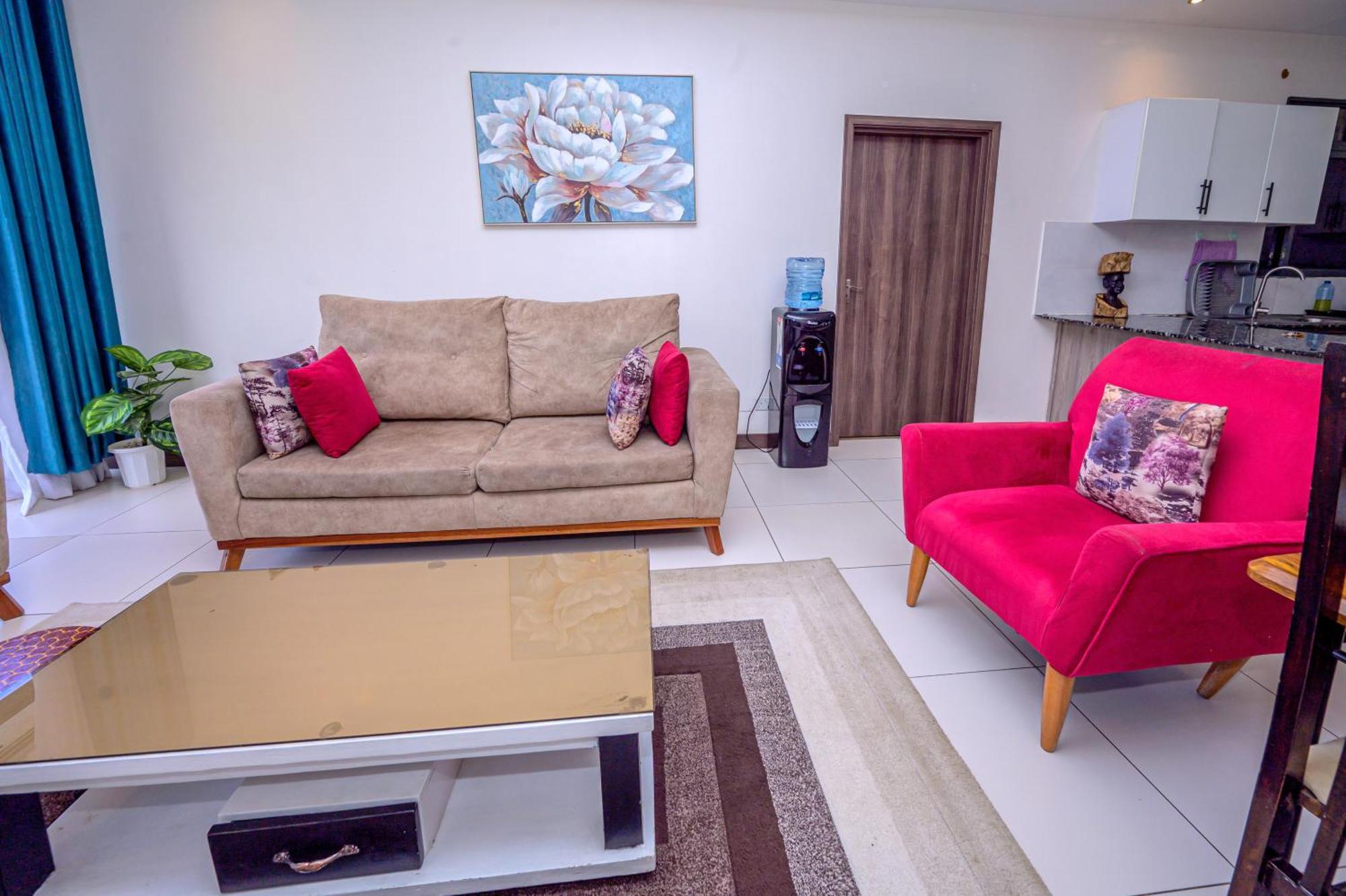 Apartamento Lathembo Serviced *